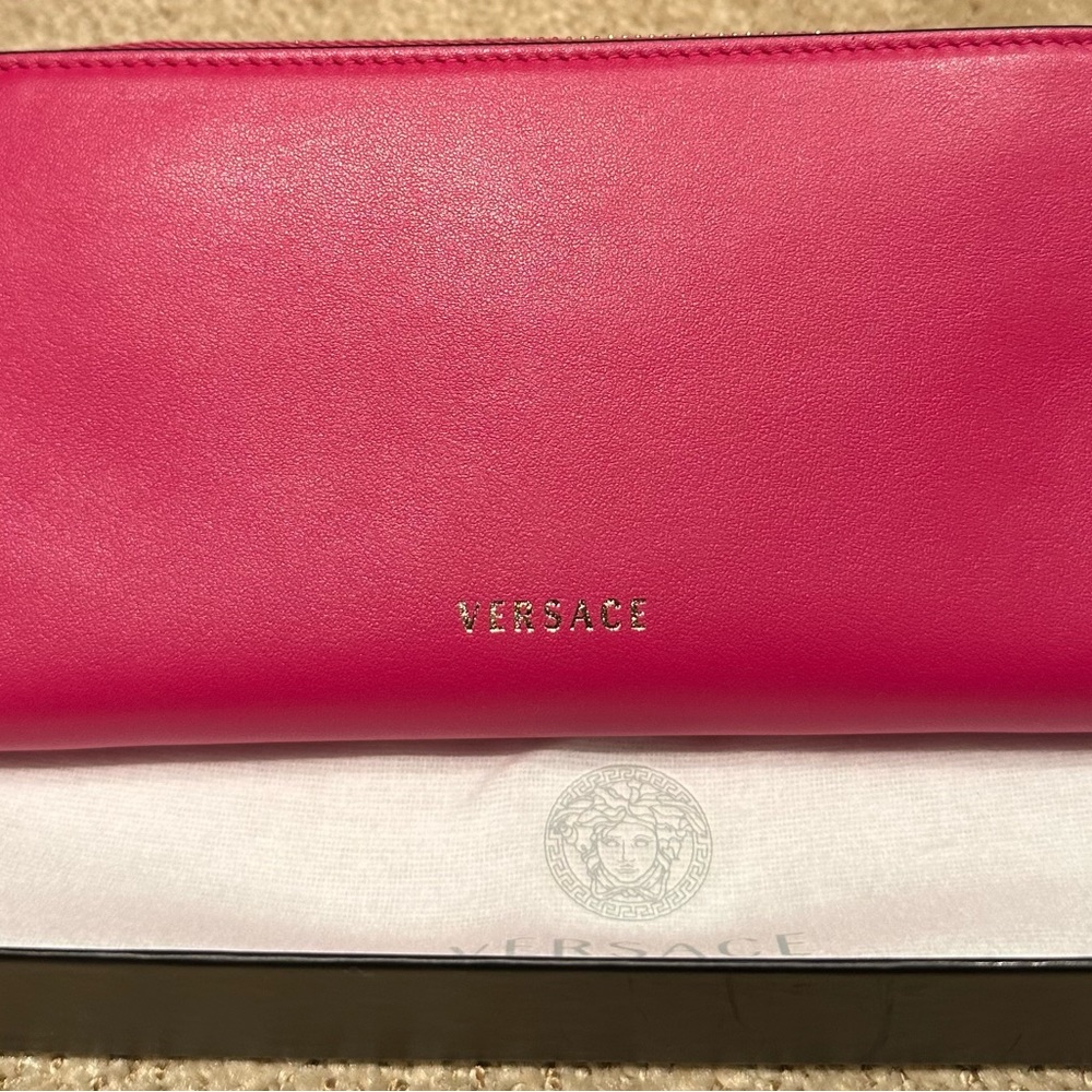 Versace wallet